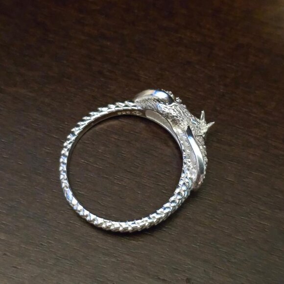 Fragrant Jewels Ice Dragon Ring - Picture 6 of 9